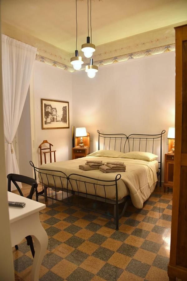 Ripa Garden Room And Suite Salerno Exterior photo